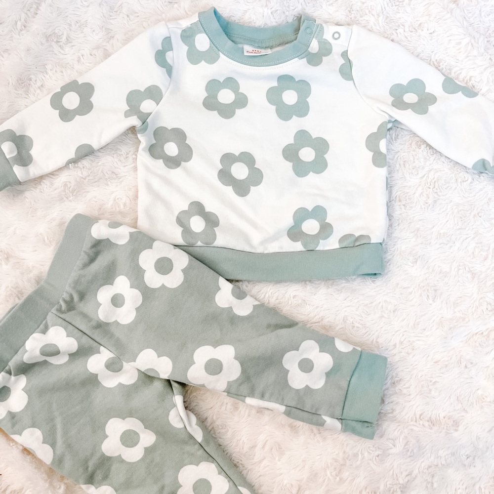 Baby floral crewneck & pants